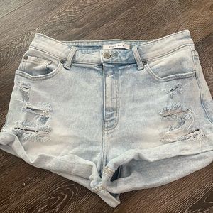 DENIM SHORTS